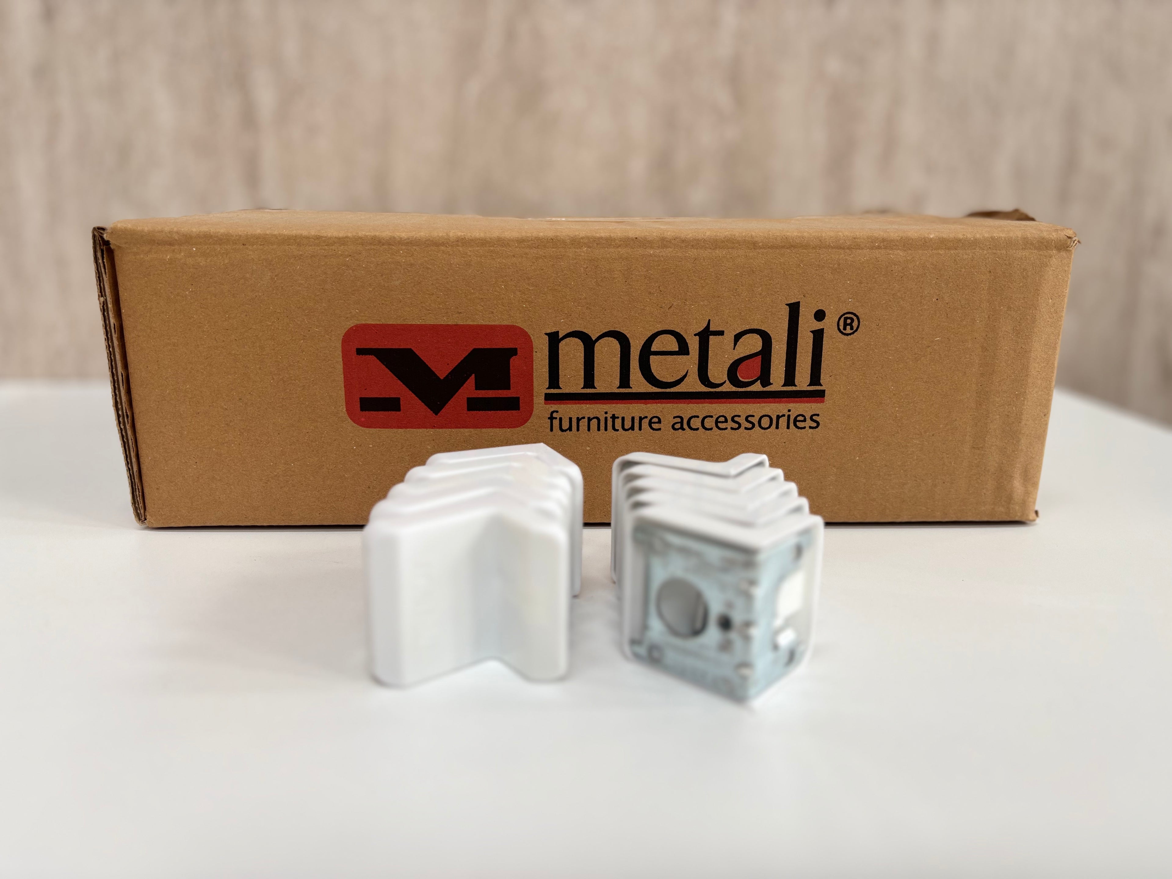 Metali Dolap Askı Elemanı Beyaz (1 Koli)