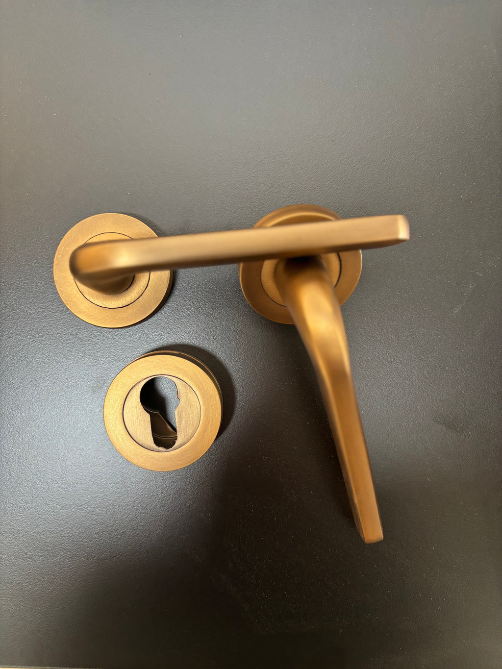 ALM ZARA Yale Gold Kapı Kolu